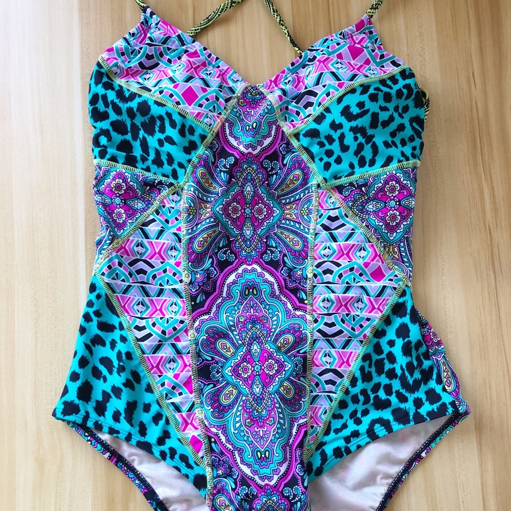 NWT Betsy Johnson Arabian Nights